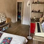 Bed & Breakfast Great And Light Private In The Heart Of *