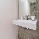 Old Town Renovated 2br Near Beaches & Cours Saleya Apartment *
