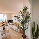 Superbe Vue Panoramique Hotel *