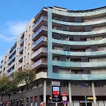 Pretty Flat, 100m Promenade In City Center Apartment