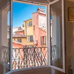 Spacious And Bright Flat Close To The : Heart Of Old Apartment *