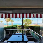 Le Jardin Ascot By Booking Guys