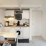 Duplex Central Close Beaches And Shops And Balcony Apartment *