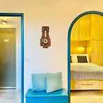 Nautical Living In The Sought-After Nice Port
