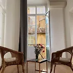 Homelivia, VIEUX NICE, appartement de charme, clim balcon