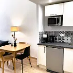 Cozy One Bedroom Apartment-city Center Apartment Nice