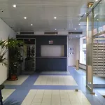 A & H Rooms + Wifi