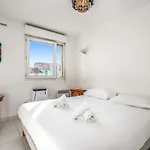 California - Welkeys Apartment