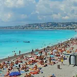 Apartment Domes Seaside Piscine, Free Parking, Airport Tramway *