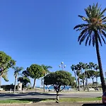 Le 323 Prom - Beachfront - Parking - Near Tram &supermarket - Ac - Washing Machine Apartment *