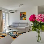 Quiet Cocoon In The Heart Of Nice