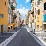 Apartment St Joseph - Great Flat - Old Town For 4 Nice