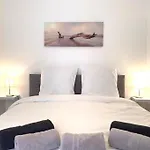 #10 1Bdr Cassini Central 1Min Port/Old Town Ac Fibre Ideal