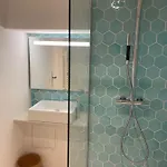 Apartment Summerhouse 2 Bed Quiet Old Balcony100m