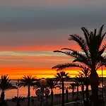 Endless Stunning Mediterranean Sea Views Promenade Des Nice