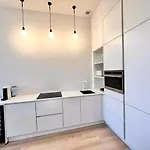 Viewing The Park, Amazing Decorated Separate Bedroom