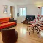 Apartment Very Cosy Flat In Heart Of Old Town Of Near *