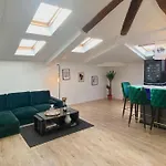 Welcome To Matteo\'S Bar - Place Massena 5Min Beach