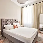 Apartment Very 2p With Comfort, Center Ac/wifi Nice