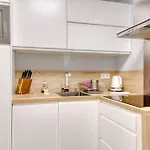 Wonderful Apartment Next To The Beach