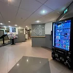 Apartment Port
