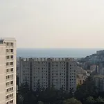 New Cheap Private Room, Kitchen , Overwieuw Sea,Tram On Spot, 12 Minutes From Nice Train Station With Tram , Beach In 17 Min Tram , Chambre Privee Pas Cher, Cuisine Equipee , Tram Sur Place, Apercu Mer, 12 Min De La Gare De Nice Avec Le Tram, 17 Min