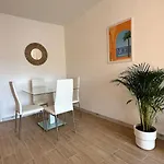 Superbe Neuf - 5min Walk *