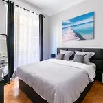 Nice Central Art Deco Flat 45 M²