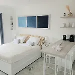 Beautiful T1 With Sea View * Nice