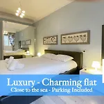 Comte De Luxury 4 Pers Parking Wifi Ac * Nice