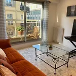 La Belle, Centre 1 Bed, 2 Terrace, Quiet Apartment