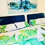 Endless Stunning Mediterranean Sea Views Promenade Des Apartment Nice