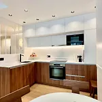 Apartment Opera Promenade 4 Renovated 3 Bedrooms Balcony Sea View Ac