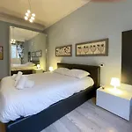 Apartment Comte De Luxury 4 Pers Parking Wifi Ac