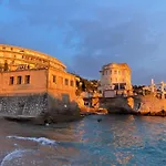 2 Pieces Hyper Centre