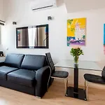 Central Lamartine Flat - Brand New