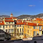 L'opera Apartment *