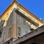 L'opera Apartment