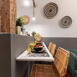 La Croix - Old Town Modern Apartment - 2 Bedrooms