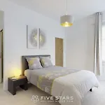 Grand Promenade Five Stars House Apartment *