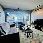 Flat Design With Sea View Promenade Des