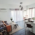 3 Pieces Proche Parking Apartment Nice