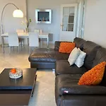 Appartement 2 Pieces Vue Mer Avec Jardin Piscine