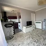 Apartment Stylish Modern Nice