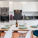Apartment L7 5mins Walk Old Town 3 Ac Wifi