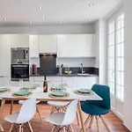 L7 5mins Walk Old Town 3 Ac Wifi Apartment