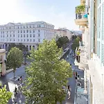 L40 2P Central 5Mins Old Town & Sea/Balcony & Ac