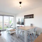 L41 Staywiz Us - Paladium 8pax 4rooms Balcony Wifi Ac Nice