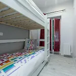 L32 Mozart 2 Bedrooms, Ac, Wifi, 10 Mins Beach