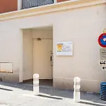L44 1bdr Flat 10mins Walk To Port/balcon, Parking, Ac Apartment *
